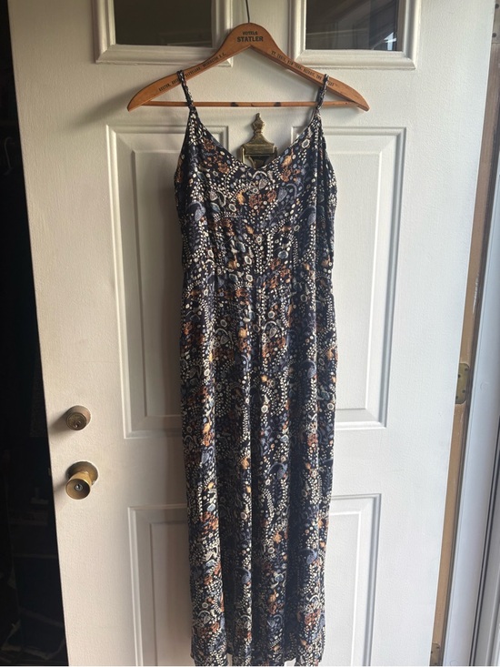 Evereve Pants - Evereve Roan + Ryan Chloe V-Neck Jumpsuit in Navy, Rust and Cream Paisley Floral